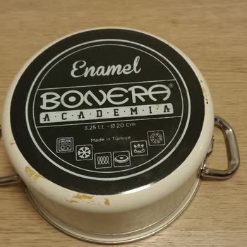 Bonera Üsküdar BİM'den Alınan Tencerenin Kısa Sürede Soyulması