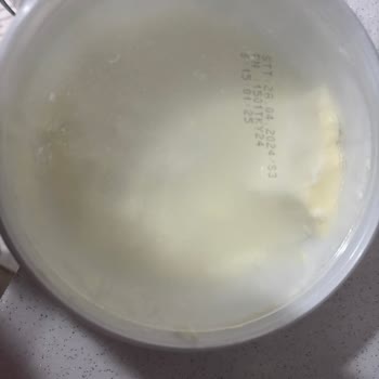 Tire Süt 1.5 Kg Yoğurtta Kıl Çıktı