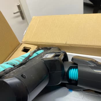 Fakir Ev Aletleri Fakır Bolt X Plus Aqua 8472 Süpürge İlk 5-6 Dakika Da Sorun Çıkardı.
