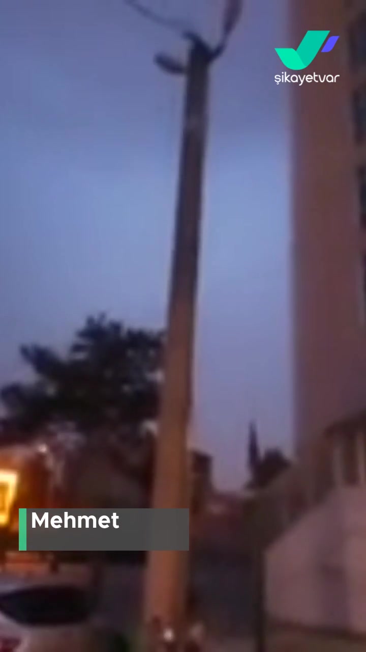 Uludağ Elektrik Dağıtım Arıza Ekiplerinin 5 Defa Arıza Bildirimine Rağmen Gelmemeleri! videonun kapak resmi