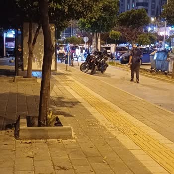 Yüreğir Kaymakamlığı Yürüyüş Parkuru İşgali