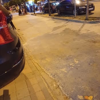 Yüreğir Kaymakamlığı Yürüyüş Parkuru İşgali