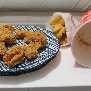 Popeyes Şubesinin Müşteri İlgisizliği.