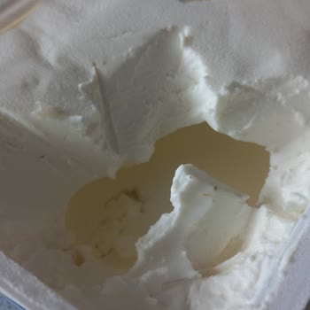 Mis Peynir Ambalajının Üstü Var, Altı Yok