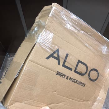 Aldo Shoes Kargo Paketlemesinin Özensizliği