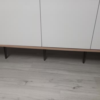 Mondihome Yemek Odası Konsolunda Orta Kısımlarda Esneme Oldu