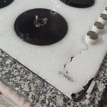 Bosch Markalı Ocak Isıya Dayanıklı Değil