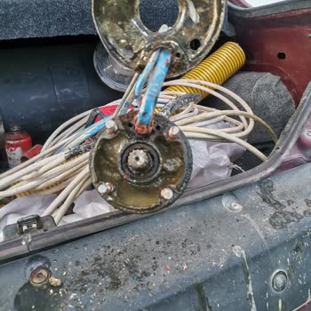 Yine Vansan (2. Dalgıç Pompam)