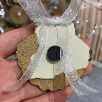 Hayaller Dükkanı Özensiz Ve Kalitesiz Ürün Pazarlıyorlar.