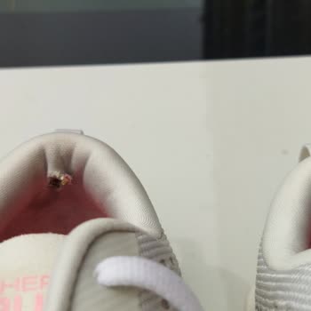 Skechers Hem Ayakkabıları Hem De İnceleme Birimi Hayal Kırıklığı...