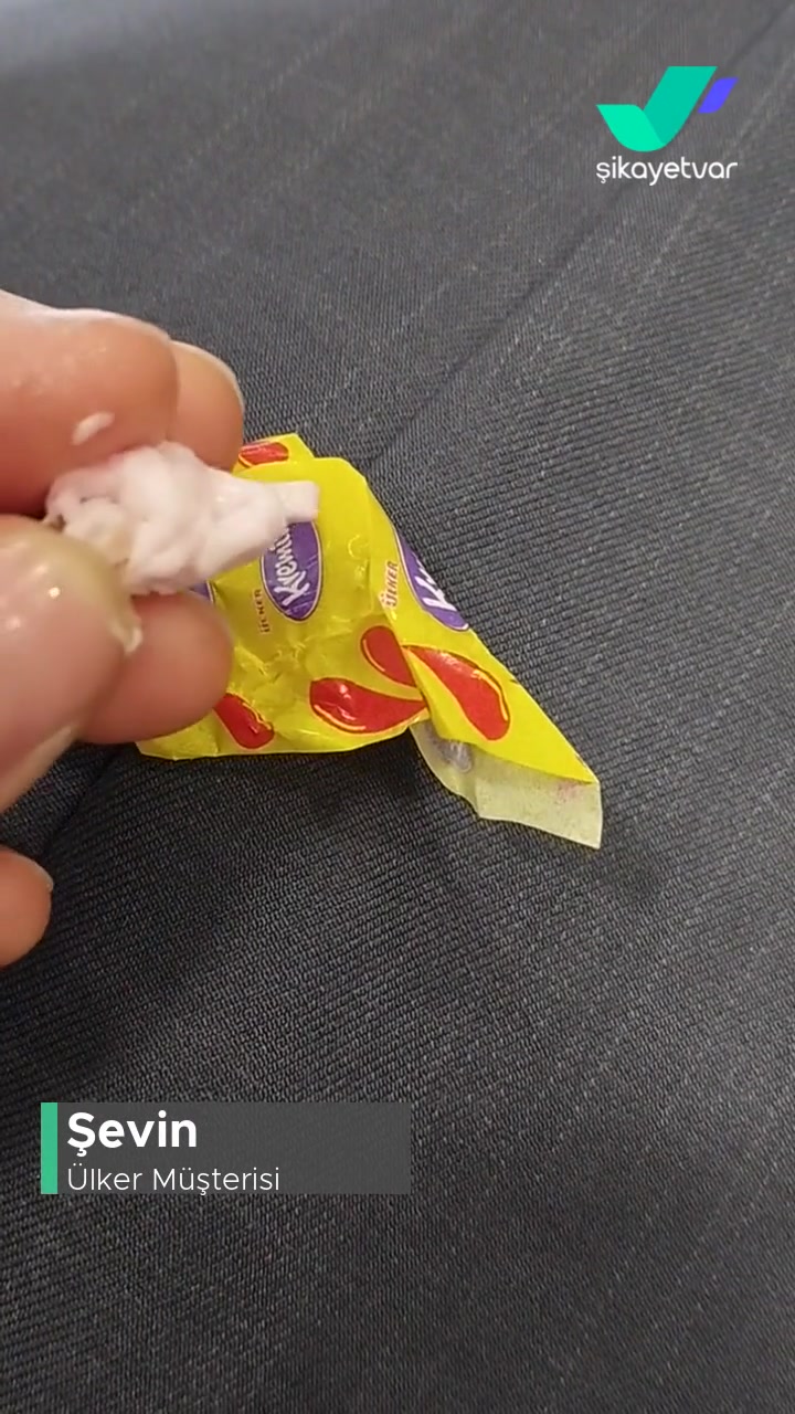 Ülker Kremini İçinde Çıkan Cisim! videonun kapak resmi