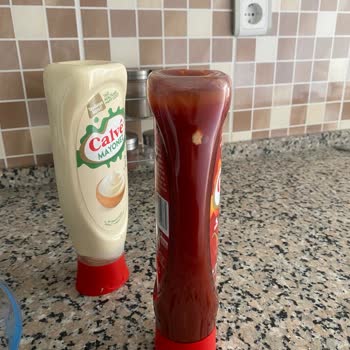 Calve Ketçap İçinden Bir Şey Çıktı