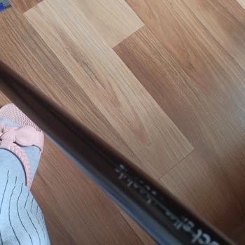 Dyson Süpürge Çok Kalitesiz Gözüküyor