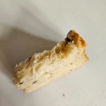 Uno Ekmek İçinden Kıl Çıktı