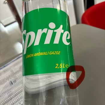 Coca-Cola Sprite İçerisinde Pislik Var.
