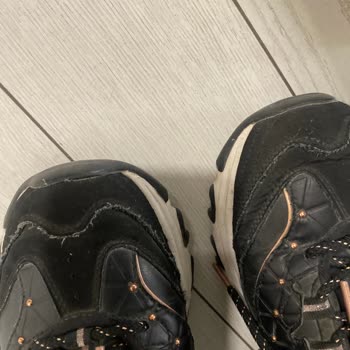Fashfed -Skechers Hayal Kırıklığı