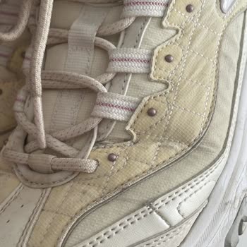 Skechers Ayakkabı Renk Sorunu