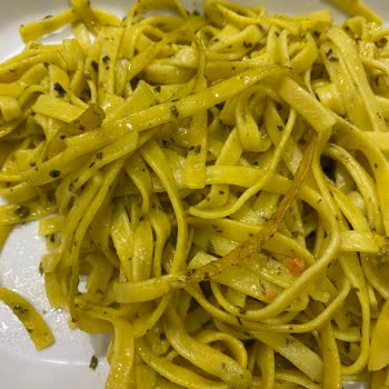 Green Salads Restoranda Tekrarlanan Makarna Sorunu