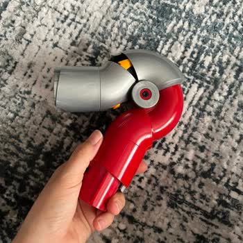 Dyson V12 Kendiliğinden Kapanıyor