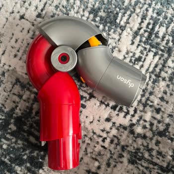 Dyson V12 Kendiliğinden Kapanıyor