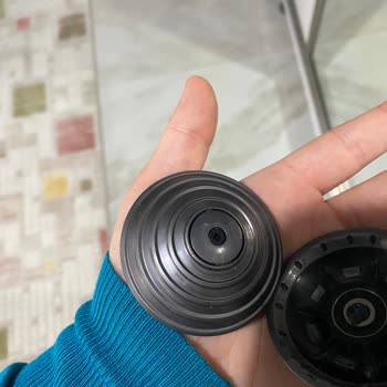 Dyson Gen5 Süpürge Tekerlek Sorunu