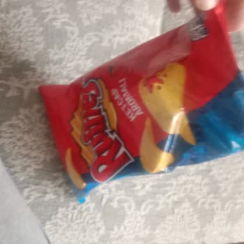 Ruffles Ketçaplı Cips Sürprizi: Beklenmedik Misafir!