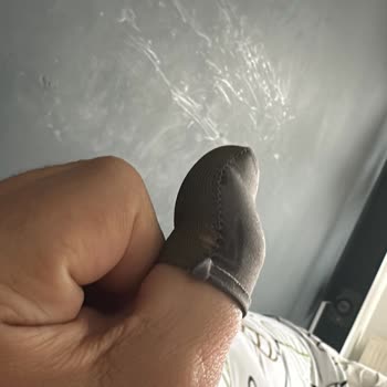 Zoinco Parmaklık Dikiş Atıyor