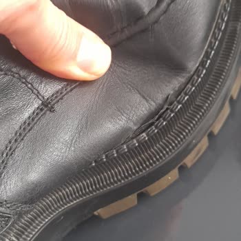 Derimod Botunda Açılma Oldu Firma Ürünün Arkasında Durmuyor