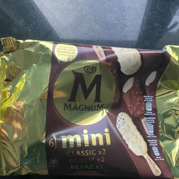 Magnumdan Yeşil Plastik Parça Çıkması