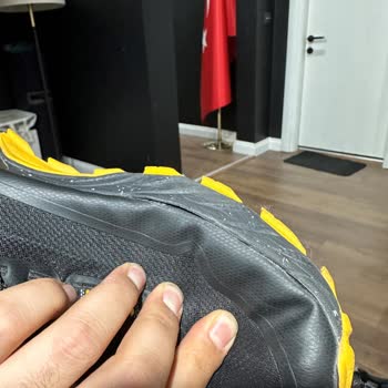 Skechers Ayakkabı Üretim Hatası