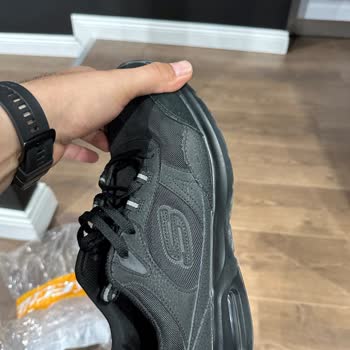 Skechers Ayakkabı Üretim Hatası