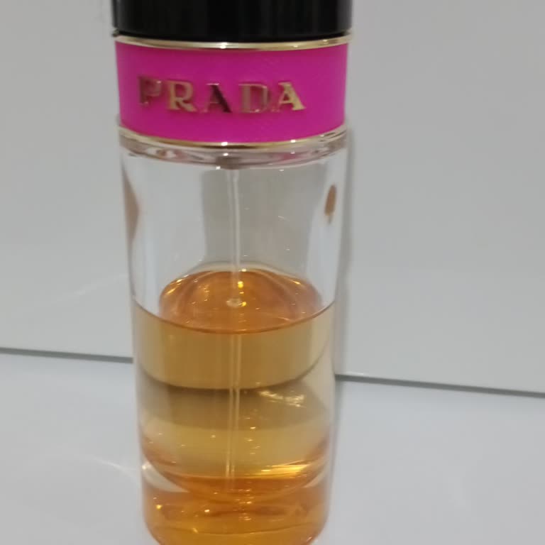 Prada Aldığım Parfümün Kalıcı Olmaması