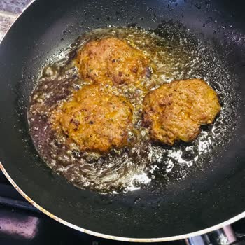 Gül Et Restaurant & Kasap Yağ Oranı Çok Fazla