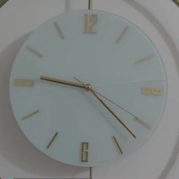 Metaquartz Aksesuar (metasery) Saat Kendi Kendine Çatladı Duvarda!