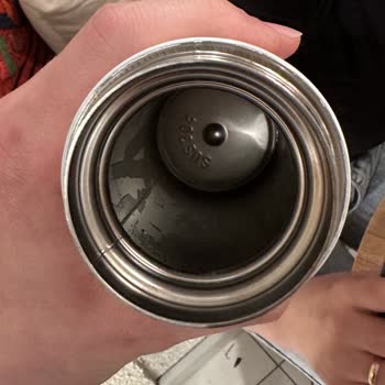 Coffee Kangoo Kırılan Termos (daha Önce Kırılmış Olabilir)