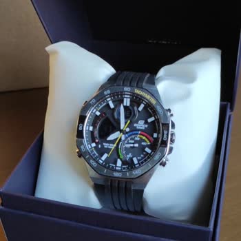 Konyalı Saat Özensiz Gönderim Teşhir Ürünü