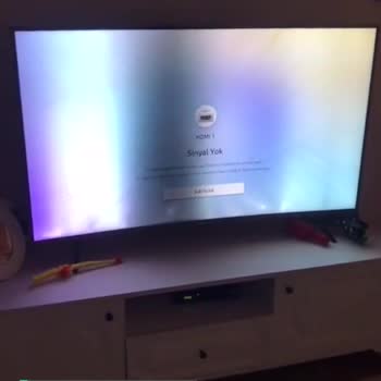 Samsung Curved 55NU7300 Kronik Ekran Kararma Sorunu!