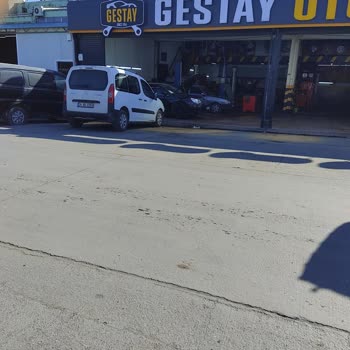 Gestay Otomotiv Elli Günü Geçmesine Rağmen Aracımı Teslim Etmiyor