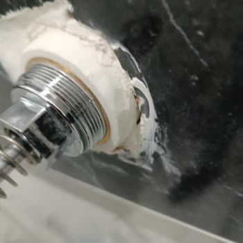 Teska Bas Bırak Su Kaçırma