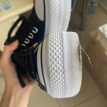 Converse Kalitesi Bu Mu