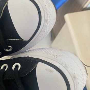 Converse Kalitesi Bu Mu