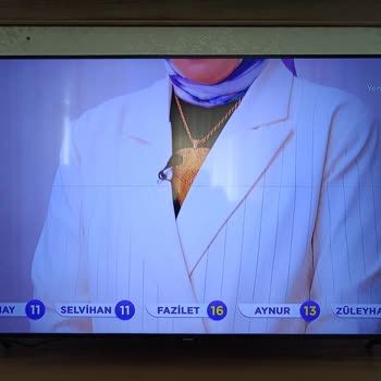 3 Yılını Dolduramayan Samsung UE50TU8000 TV Panel Arızası Mağduriyeti