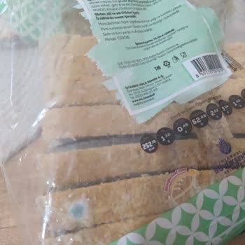 İstanbul Halk Ekmek Halk Ekmek Küflü Ekmek Satıyor