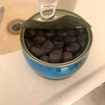 Lezzet Arayanlara (lezzetarayanlara.com) Şems Küflü Zeytinler