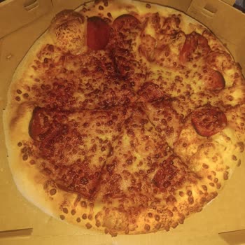 Domino's Pizza Fails Repeatedly - Cold Pizza, Wrong Order & Unreachable Staff