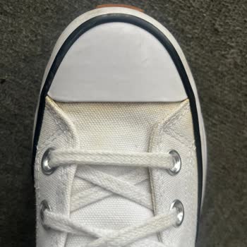 SuperStep Converse Ayakkabının Kusuru İçin Değişim İstiyorum