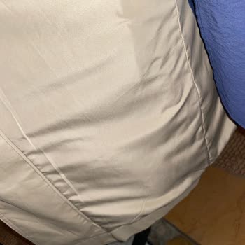 Bershka Trençkot Kalitesizliği Verilen Para Çöp Oldu