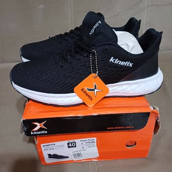 FLO Ayakkabı FLO Nun Yanlış Ayakkabı Göndermesi Ve Ürünün Arkasında Durmaması