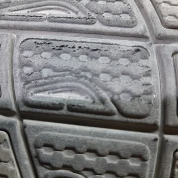 SuperStep & Skechers Ortaklığı İle Kalitesiz Ayakkabı Satışı