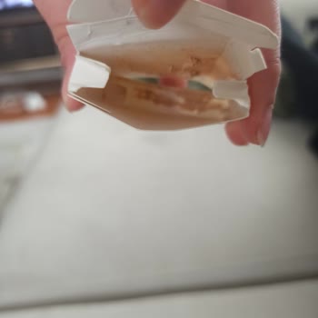 Bade Natural Concealar Paket Problemi